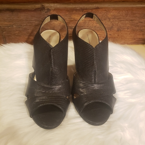 Bandolino Shoes - 💛2/$20💛BANDOLINO sz10M Black textured heels